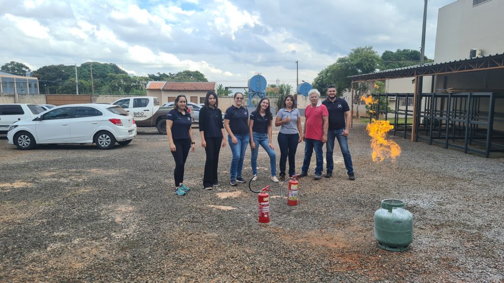 Curso De Brigada De Inc Ndio Axial Engenharia Projetos E Constru Es